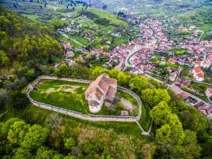 cetatea Cisnădioara - revistatravelandbeauty.ro