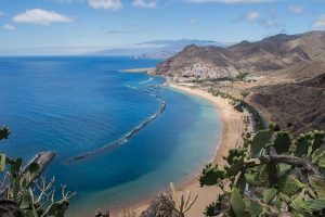 Plajă din Tenerife, sursă: pixiebay