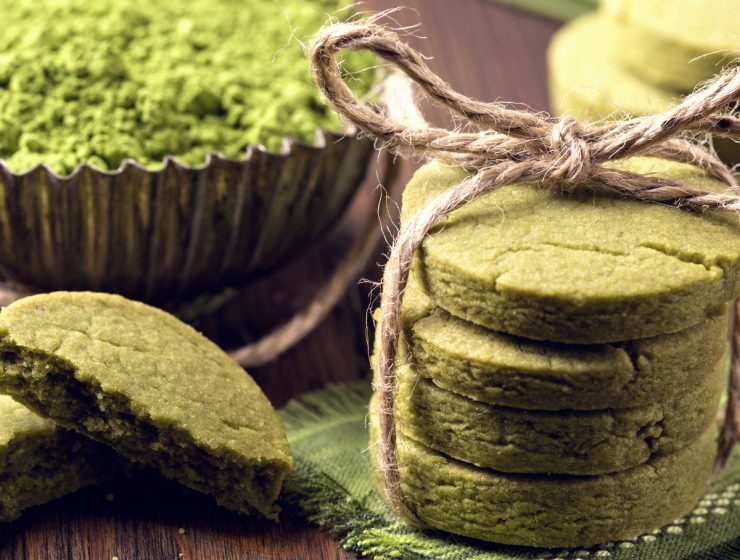 Biscuiti cu matcha - travelandbeauty.ro