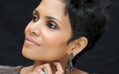 Cum păcălește timpul actrița Halle Berry? - travelandbeauty.ro